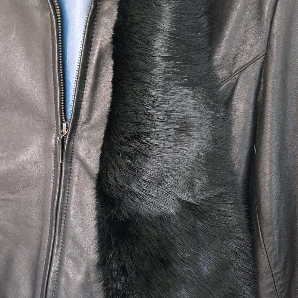 WOMENS LEATHER COAT